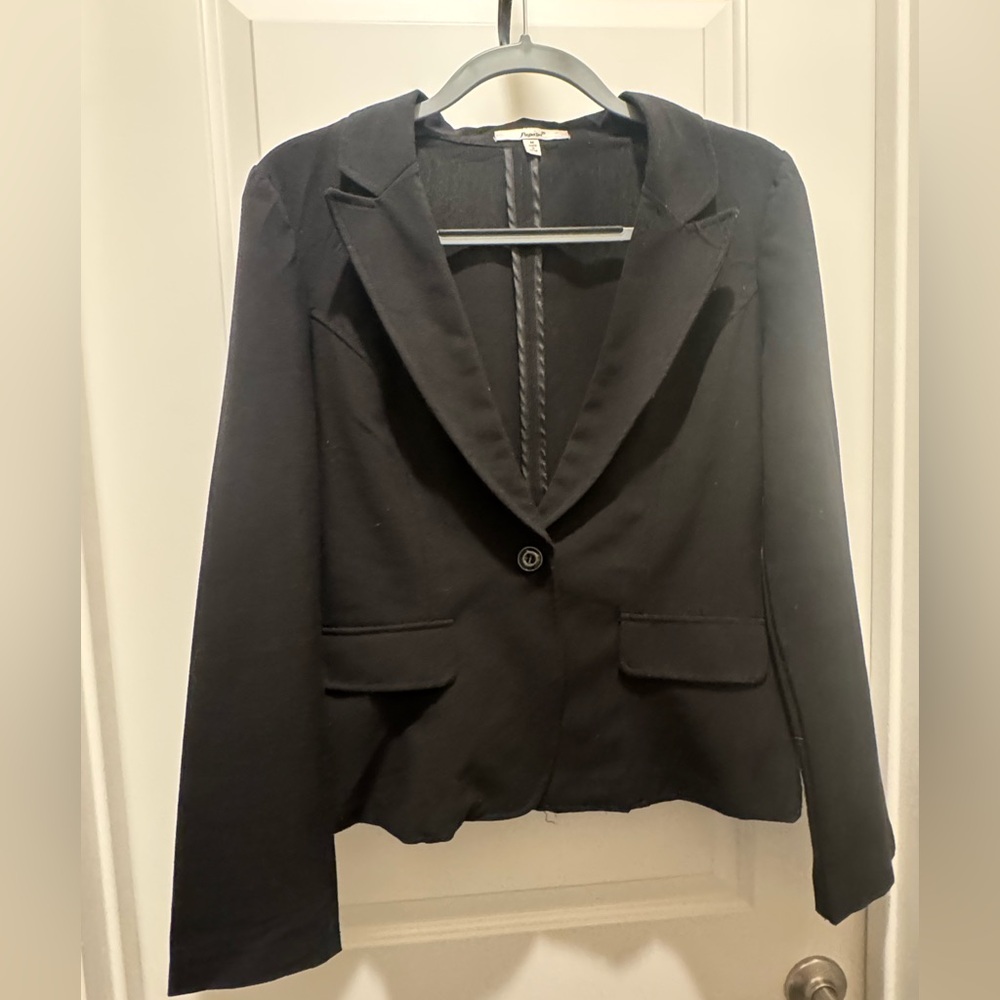 Papaya Classic Black Women's Blazer - Picture 2 of 2